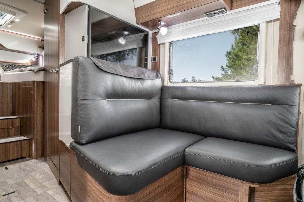 HYMER B-Class ModernComfort I 580 For Sale | Travelworld Motorhomes